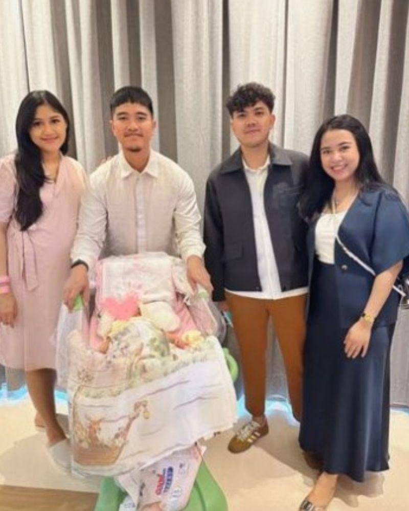 Instagram.com/ollatisya